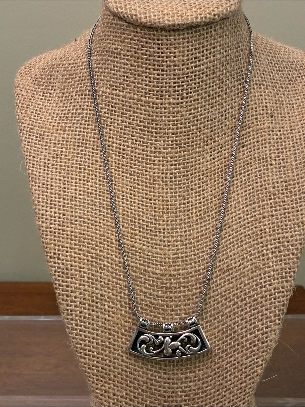 Silpada .925 Sterling Silver Filigree Scroll Pendant Necklace